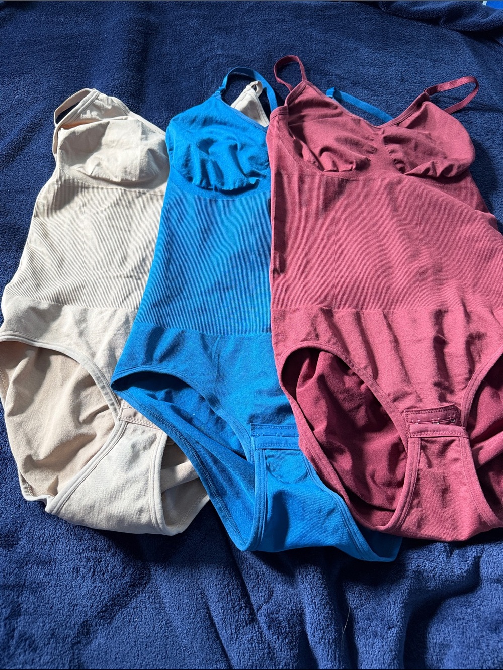 Women’s Seamless Tank Bodysuit - Cream, Blue, Burgundy